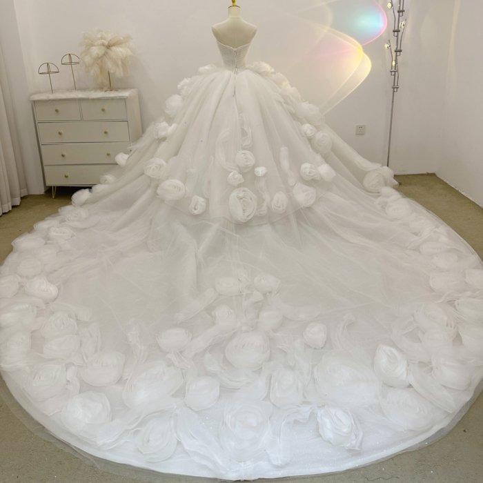 Gorgeous White Wedding Dress Off The Shoulder 3D Floral Appliques Ball Gown Vestido De Novia - Image 2