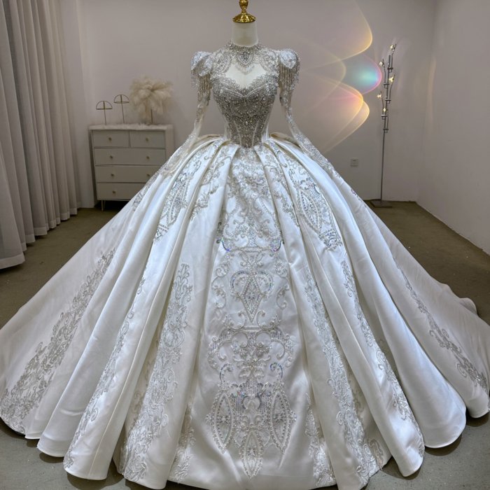 Gorgeous White Wedding Dress Long Sleeve Beaded Appliques Crystal Lace Up Vestido De Novia