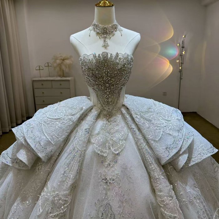 Gorgeous White Wedding Dress Strapless Crystal Beaded Ball Gown Vestido De Novia - Image 5