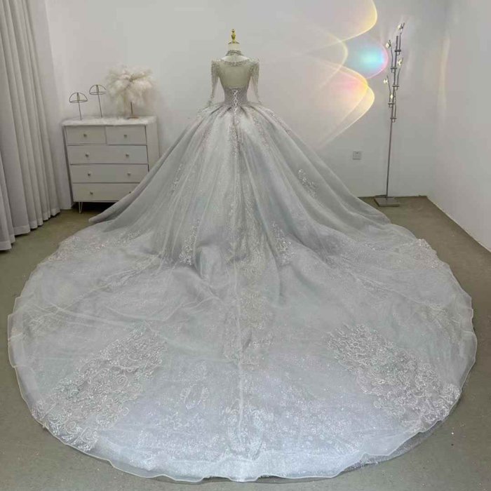 Gorgeous Silver White Wedding Dress Long Sleeve Crystal Beaded Ball Gown Vestido De Novia - Image 2