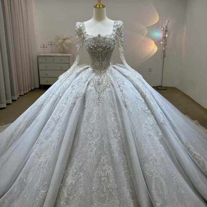 Gorgeous Silver White Wedding Dress Long Sleeve Crystal Beaded Ball Gown Vestido De Novia - Image 4