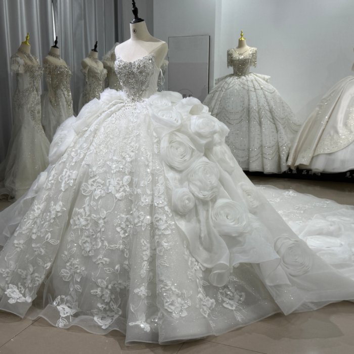 Elegant Crystal Ivory Sweetheart Ball Gown Wedding Dress Ruffled Appliqued Gown Bridal Dress - Image 4
