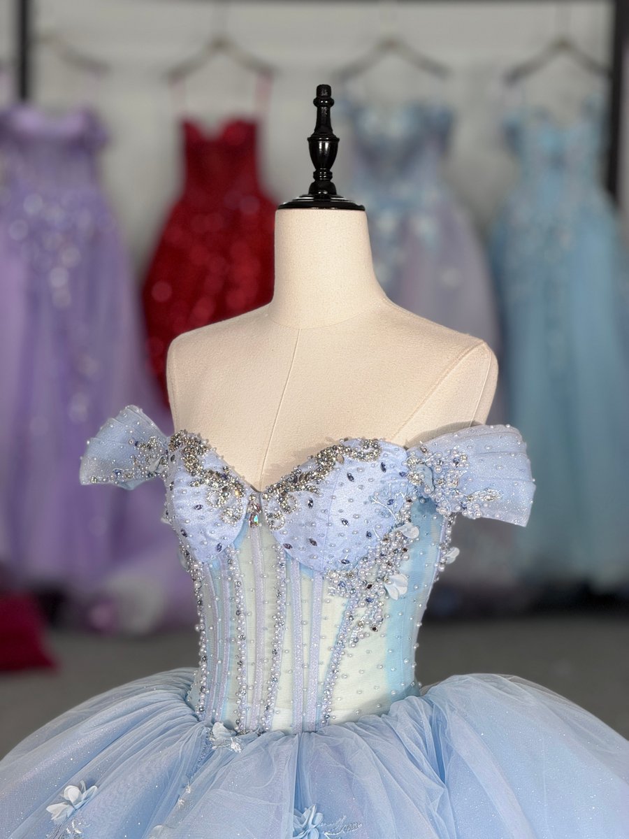 Gorgeous Blue Quinceanera Dress Ball Gown Off Shoulder Corset Beaded Lace Up Sweet 16 Dress - Image 3