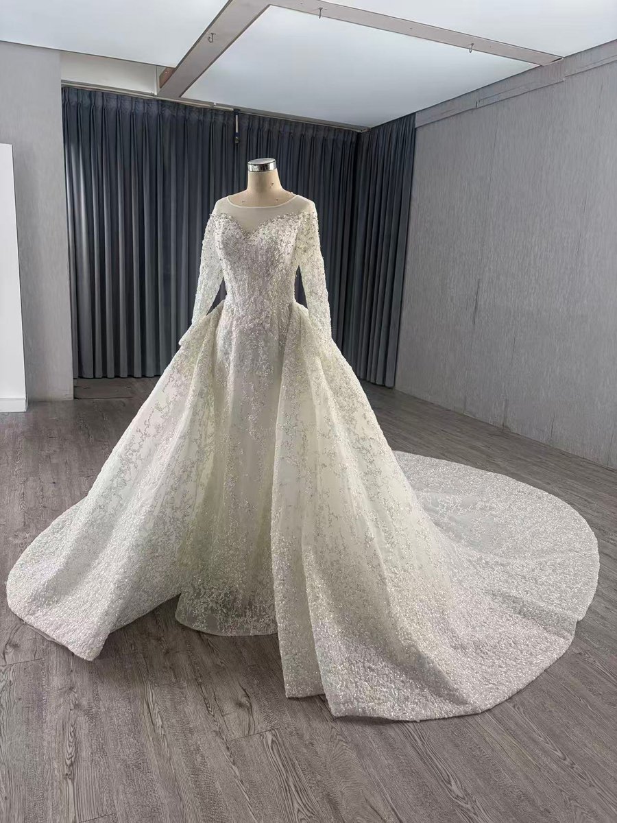 Elegant Ivory Wedding Dress Ball Gown Full Length Luxury Bridal Gown Cathedral Train - Image 5