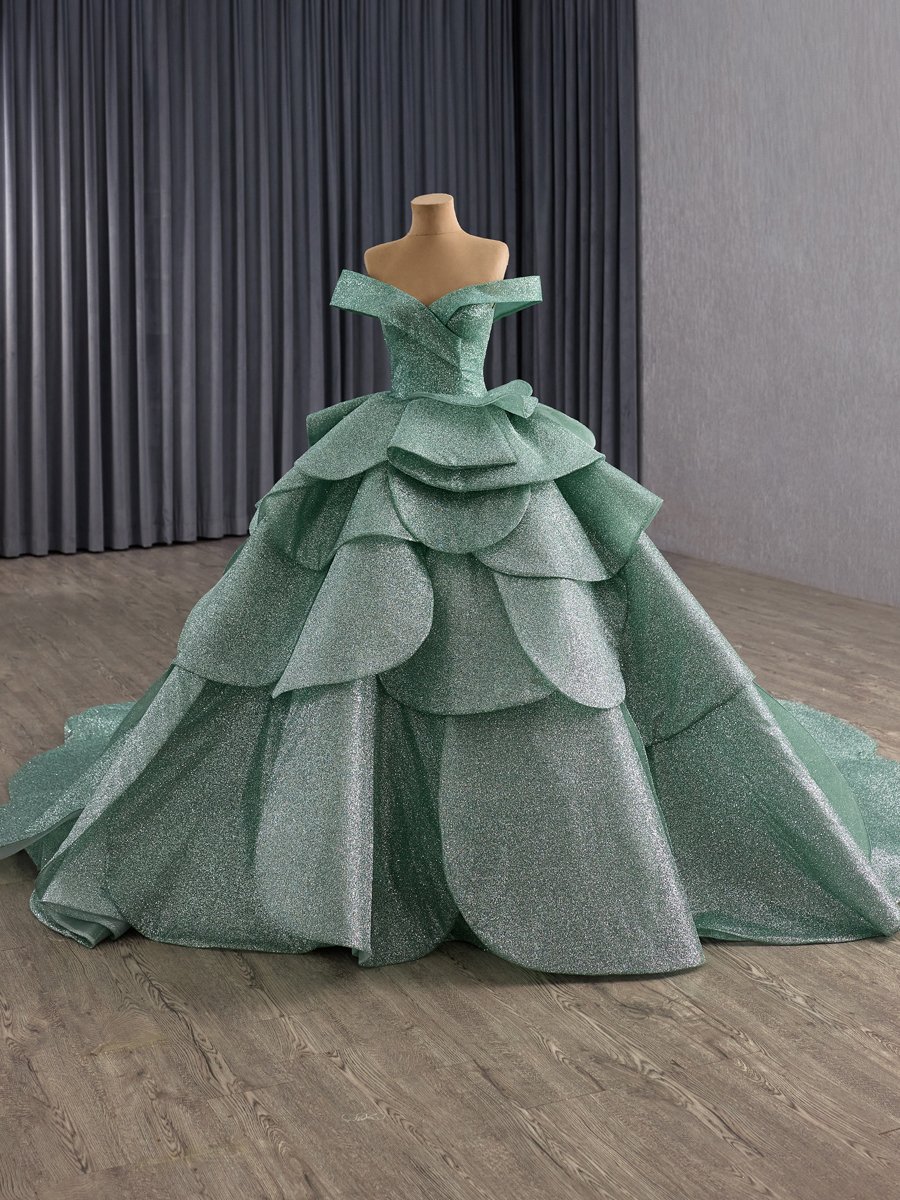 Stunning Glitter Mint Green Off Shoulder Quinceanera Dresses Tiered Ruffles Ball Gown Sweet 16 Dress 15th Birthday Princess Dress