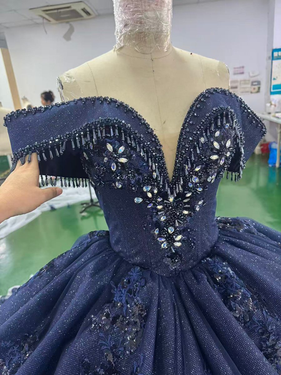 Two Piece Navy Blue Quinceanera Dress Ball Gown Off Shoulder Sparkly Ruffled Sweet 16 Dress - Image 5