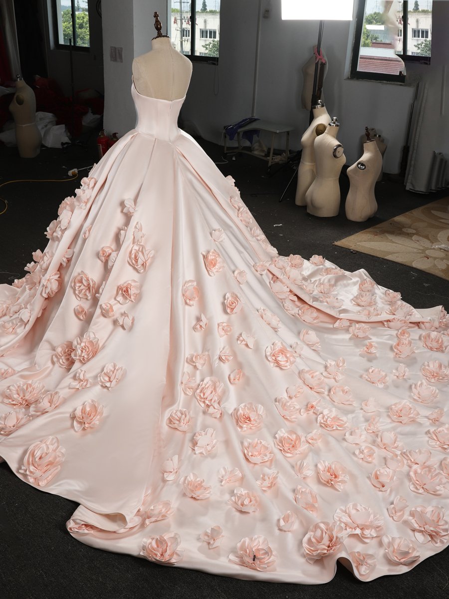 Elegant Satin Blush Pink Quinceanera Dress Ball Gown Strapless 3D Floral Appliques Sweet 16 Dress - Image 3