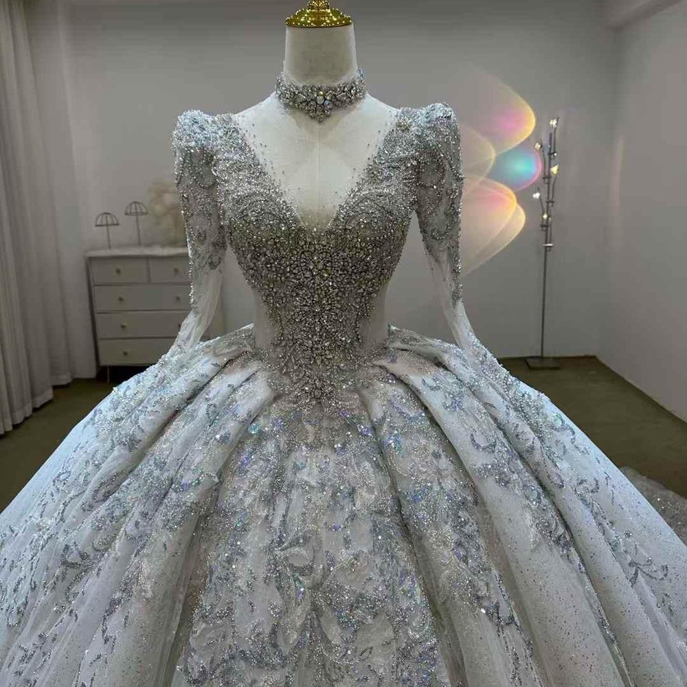 Elegant Ivory Luxury Long Sleeve Wedding Dress Deep V Neck Diamond Ball Gown Cathedral Train Bridal Gown - Image 3