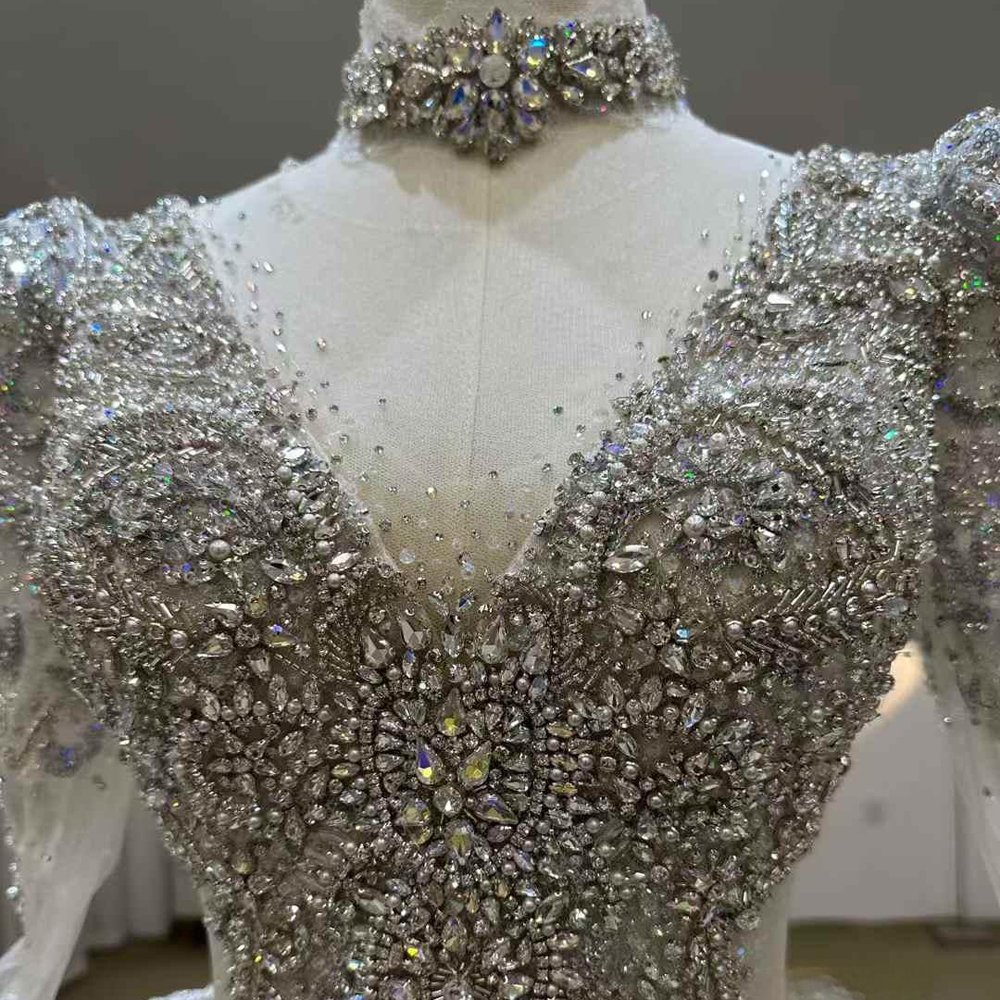 Elegant Ivory Luxury Long Sleeve Wedding Dress Deep V Neck Diamond Ball Gown Cathedral Train Bridal Gown - Image 4