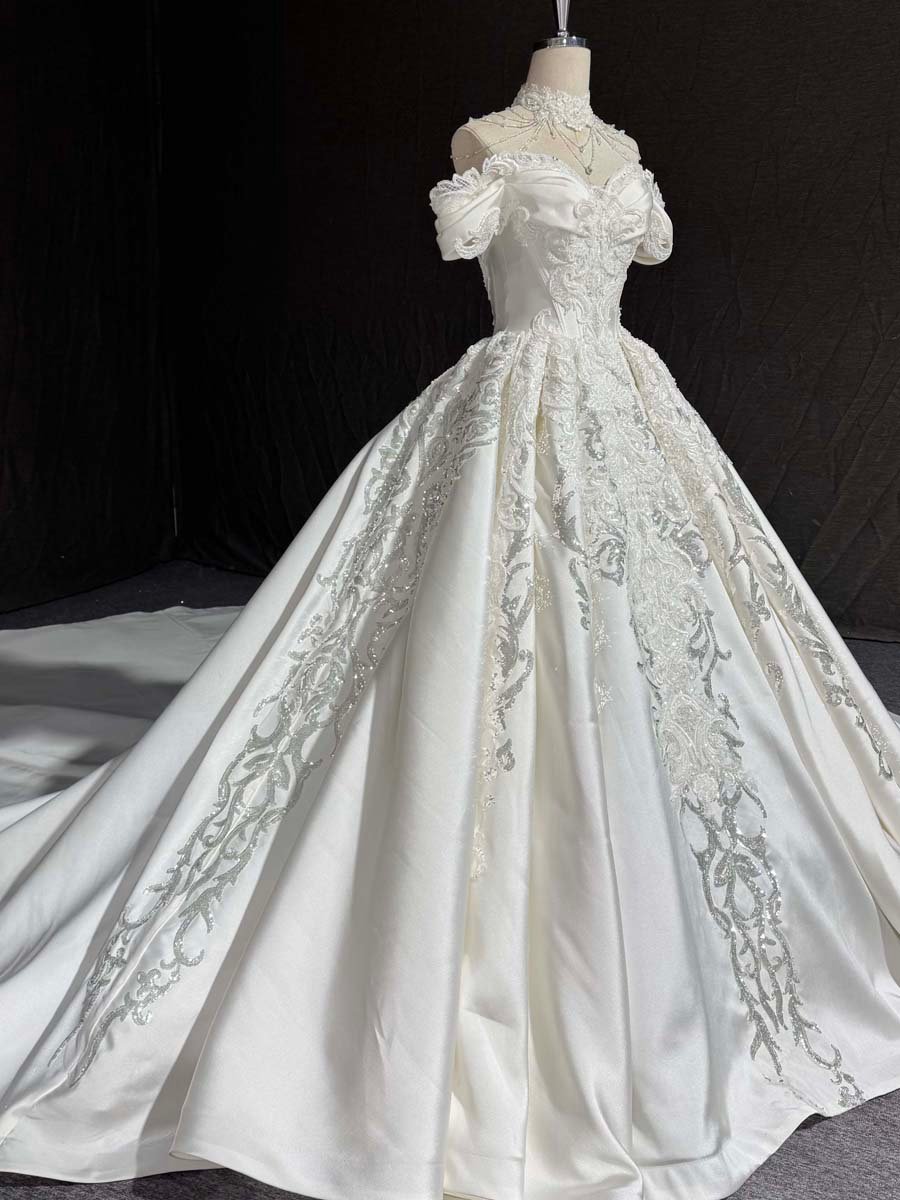 Elegant Ivory Sweetheart Off Shoulder Wedding Dress Beaded Lace Applique Ball Gown Cathedral Train - Image 6