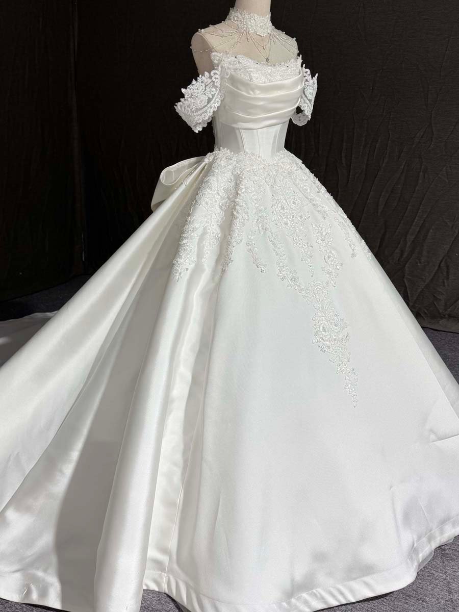 Timeless Ivory Sweetheart Off Shoulder Wedding Dress Bow Applique Lace Ball Gown Royal Train - Image 6