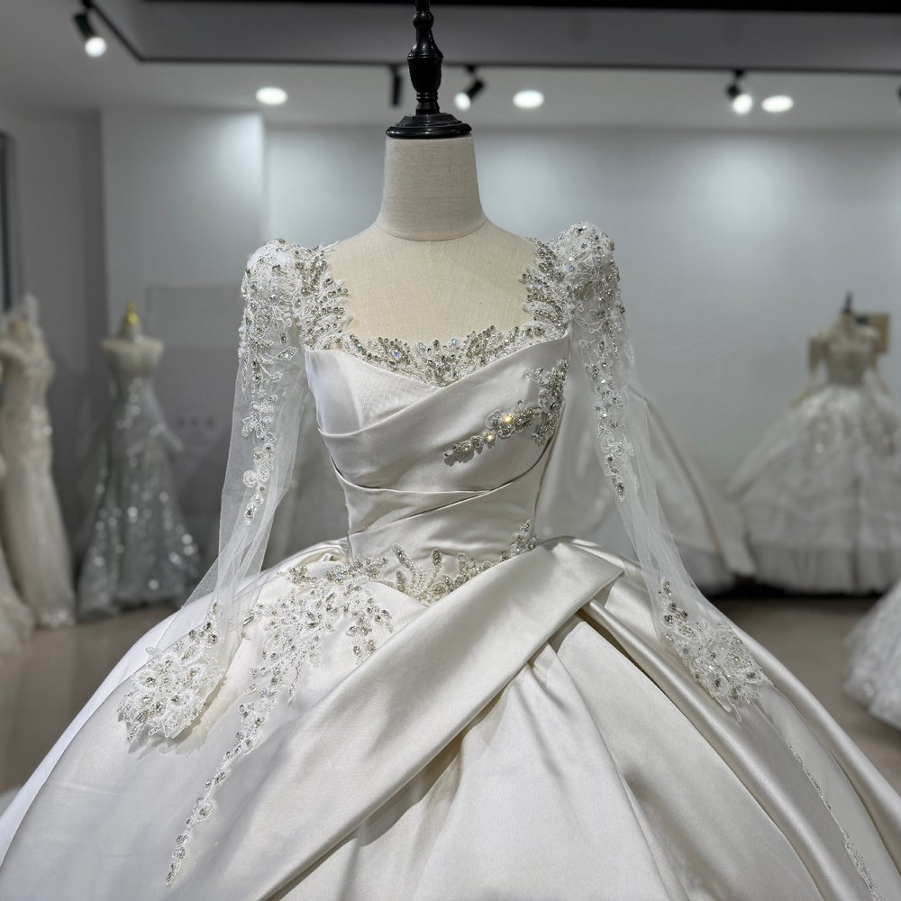 Exquisite Satin Ivory Long Sleeve Ball Gown Wedding Dress Beaded Backless Gown Bridal Dress - Image 3