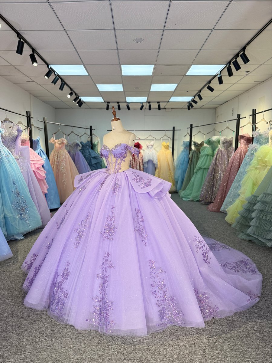 Glittering Sparkling Beaded Lavender Quinceanera Dress Off Shoulder Tiered Dress Corset Back Ball Gown Long Train Sweet 15 Birthday Gown