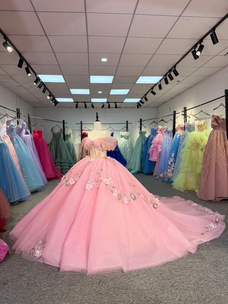 Sparkling Pink Floral Applique Sweetheart Quinceanera Dress Off Shoulder Corset Ball Gown Long Train Gown - Image 5