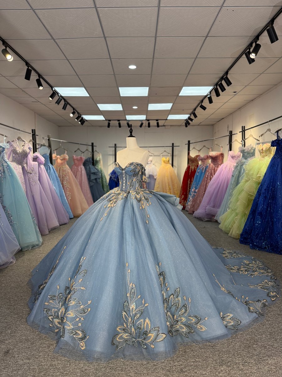 Luxurious Dusty Blue Quinceanera Dress Gold Appliques Ball Gown Sweetheart Corset Back Quinceanera Gown With Sparkle Tulle And Long Train - Image 5