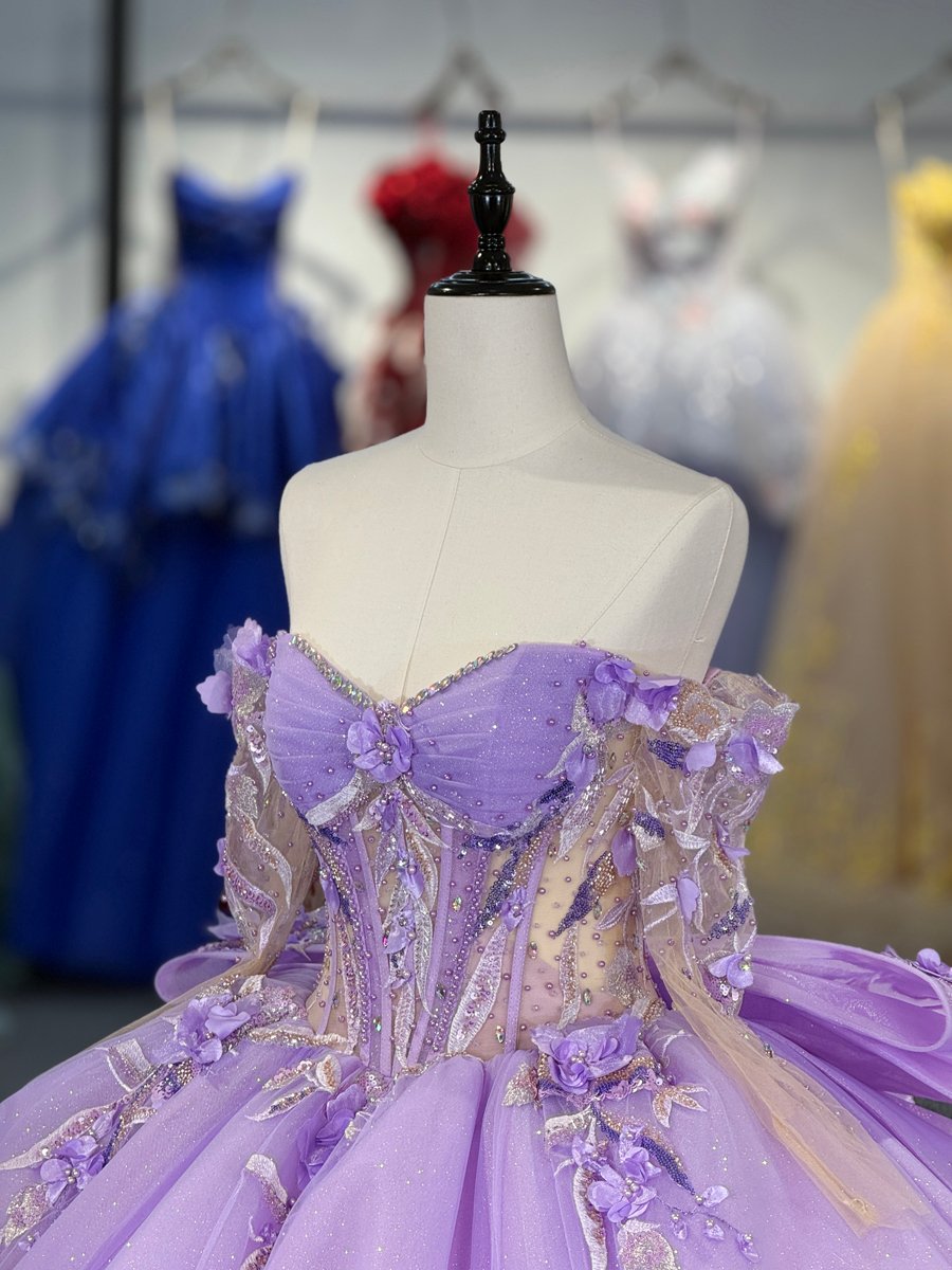 Enchanting Lavender Quinceanera Dress Floral Applique Off Shoulder Corset Back Quinceanera Gown With Sparkle Tulle And Ruffled Train - Image 3