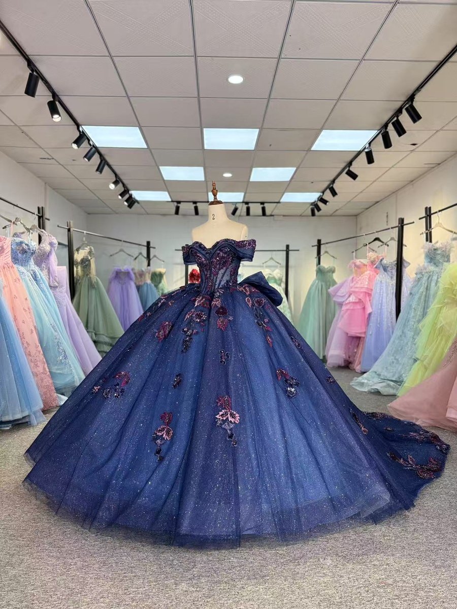 Stunning Deep Blue Quinceanera Dress Floral Applique Off Shoulder Corset Back Quinceanera Gown With Glitter Tulle And Ruffled Train - Image 5