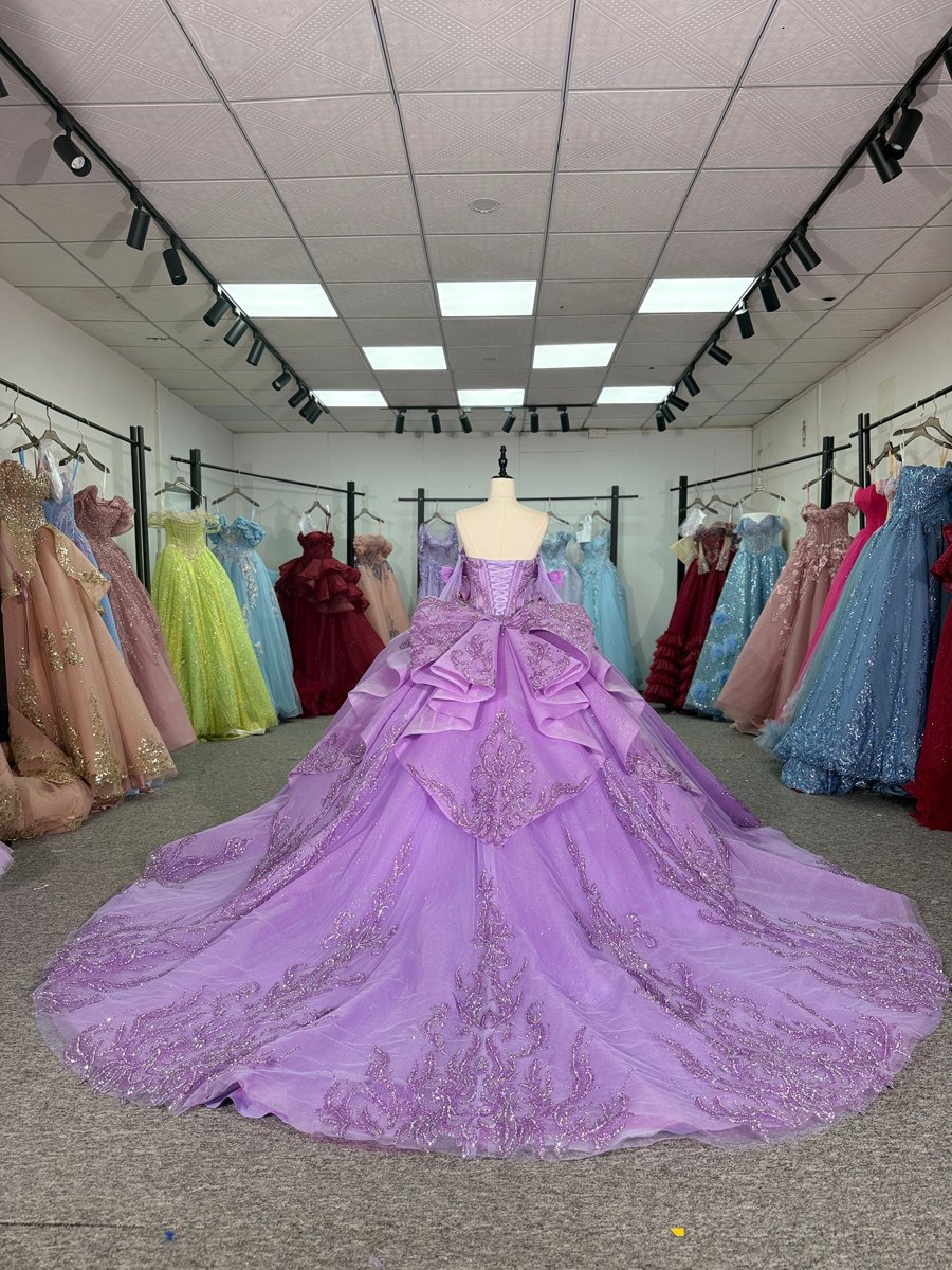 Shimmering Crystal Sparkly Lilac Quinceanera Dress Sweetheart Neckline Detachable Bows Ruffled Skirt Ball Gown Long Train Sweet 15 Masquerade - Image 2