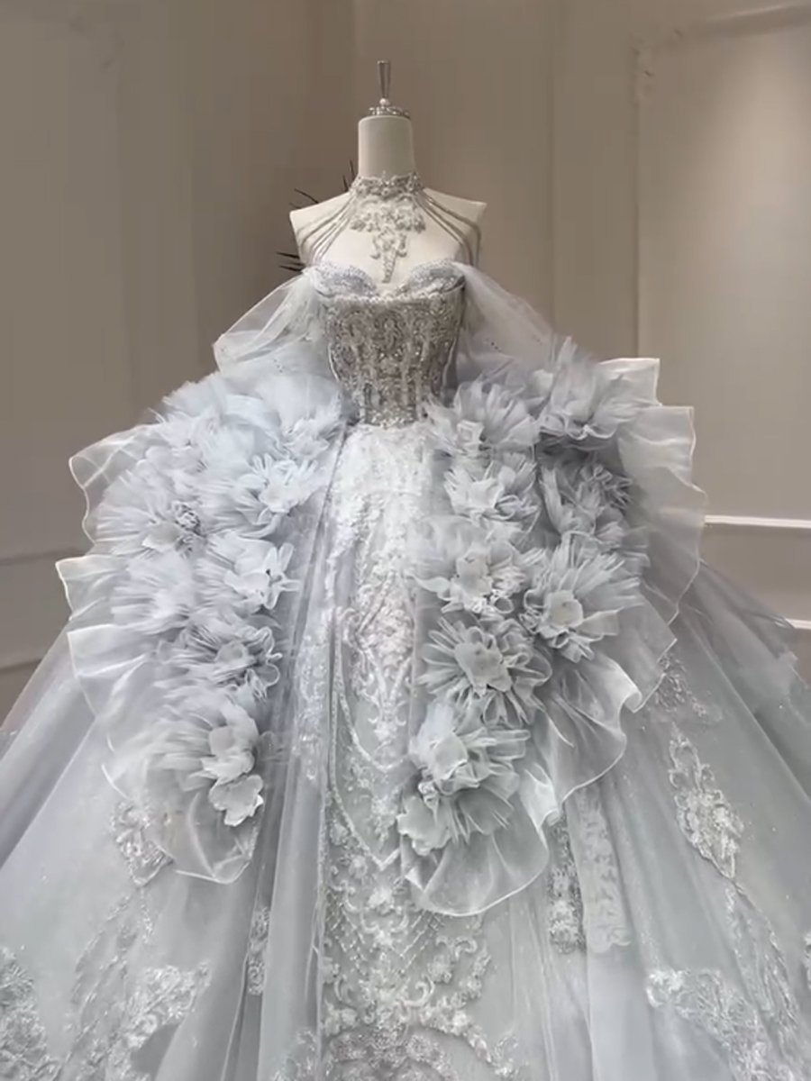 Spectacular Gray Wedding Dress Ball Gown Sweetheart Floral Ruffles Bridal Gown High Neck - Image 3