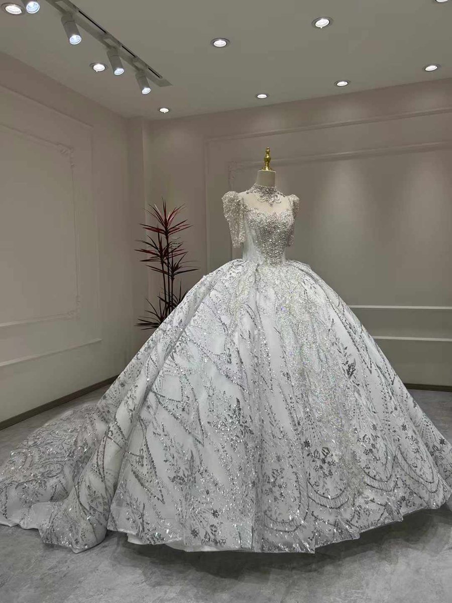 Dazzling Ivory Wedding Dress Ball Gown High Neck Puff Sleeve Sparkle Bridal Gown Long Train - Image 3