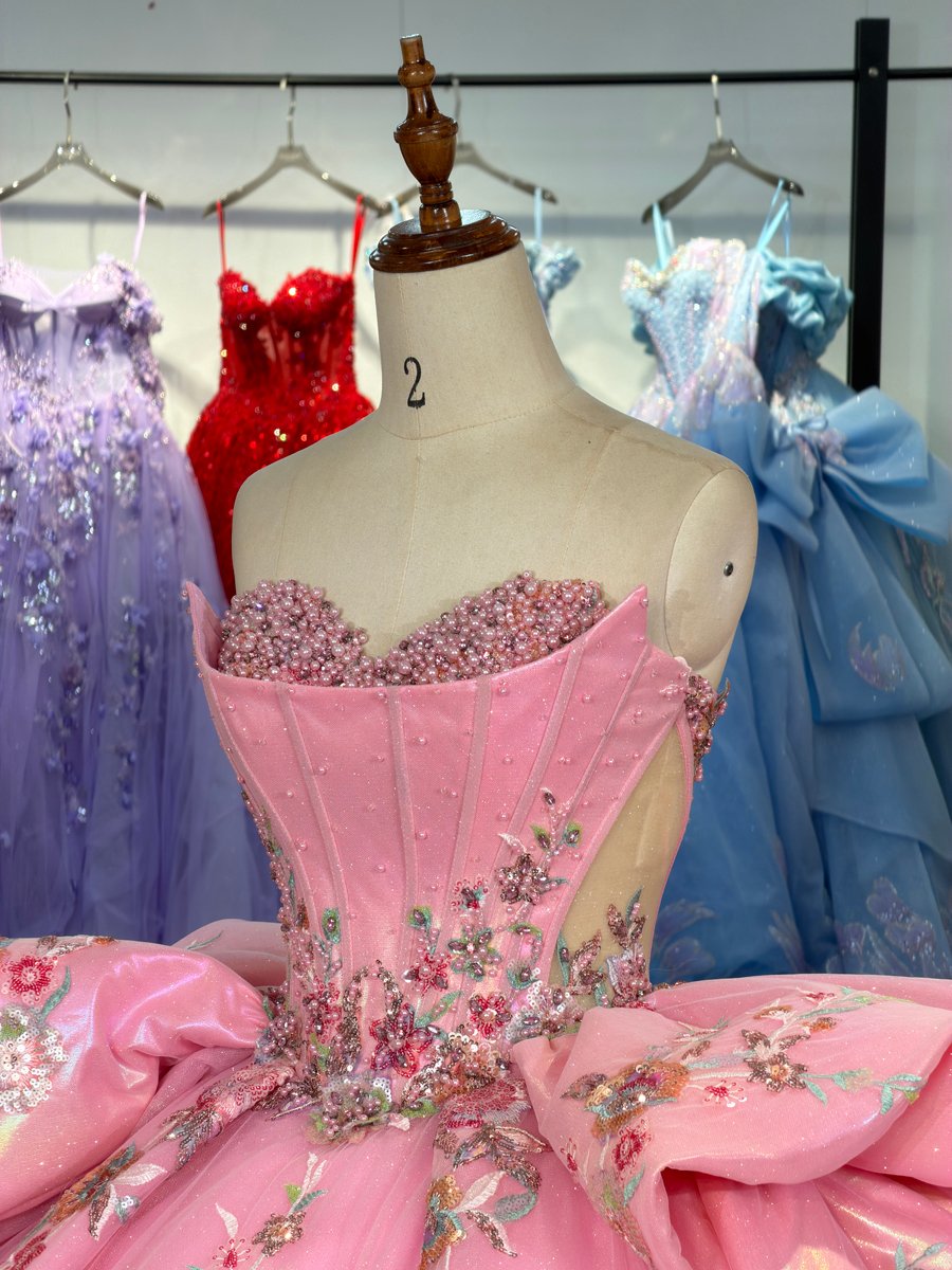 Stunning Sparkling Pink Quinceanera Dress Ball Gown Sweet 16 Floor Length Floral Embroidered Prom Wedding Quinceanera Dress - Image 3