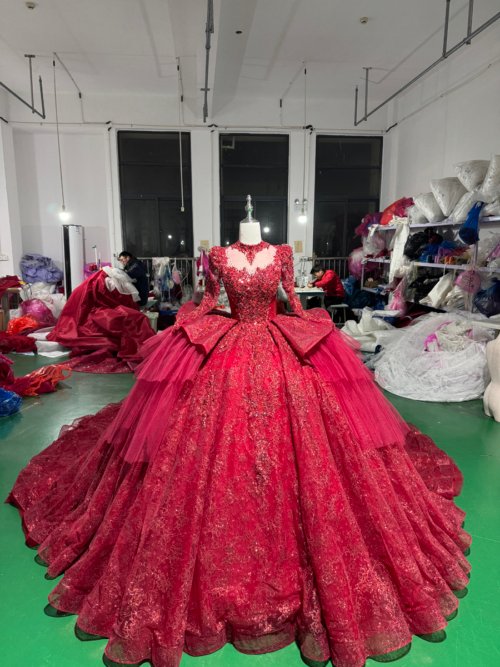 Luxurious Red Ball Gown Wedding Dress Long Sleeve Crystal Beaded Sequins Sparkly Cathedral Train Bridal Gown Quinceanera Gown Red Royal Wedding Gown