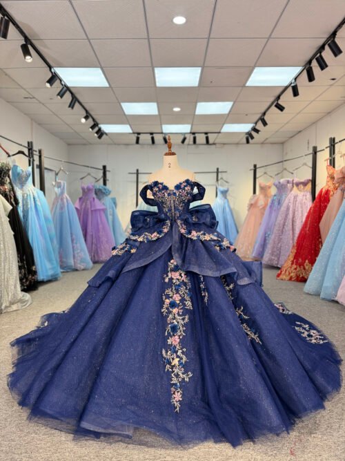 Luxury Navy Blue Quinceanera Dress Strapless Floral Embroidery Quinceanera Dress Sparkly Ball Gown Formal Evening Gown