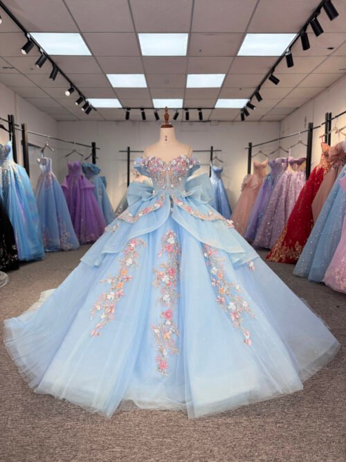 Romantic Light Blue Quinceanera Dress Sweetheart 3D Flower Quinceanera Dress Tulle Ball Gown Fairy Tale Party Dress