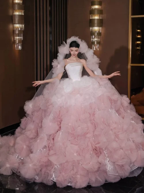 Romantic Pink Wedding Dress Strapless Ruffle Organza Wedding Dress Ball Gown Bridal Gown