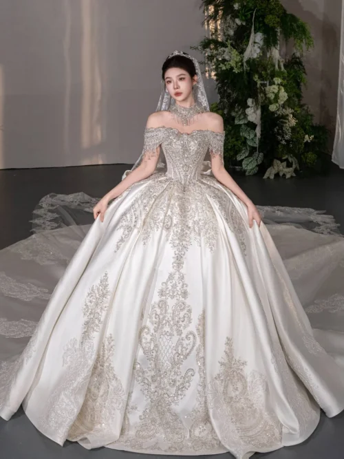 Timeless Ivory Wedding Dress Ball Gown Off Shoulder Satin Wedding Dress Gold Embroidery Regal Bridal Gown