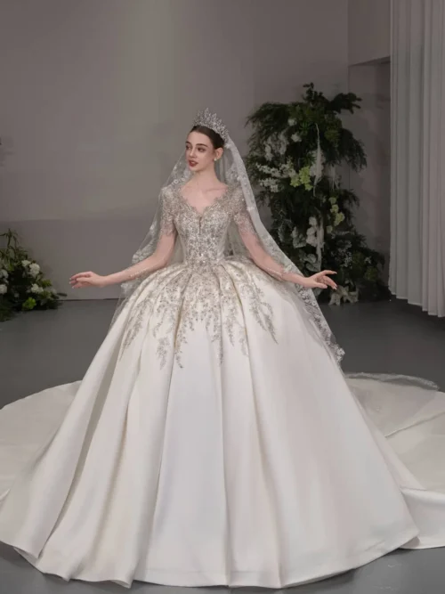 Gracious Ivory Wedding Dress Ball Gown V Neck Lace Wedding Dress Long Veil Shimmering Formal Bridal Gown