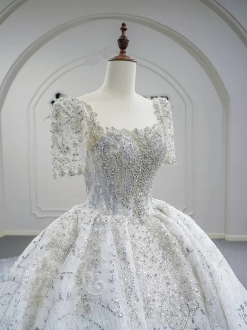 Luxury Ivory Wedding Dress Ball Gown Square Neck Short Sleeve Wedding Dress Sparkle Glitter Couture Bridal Gown