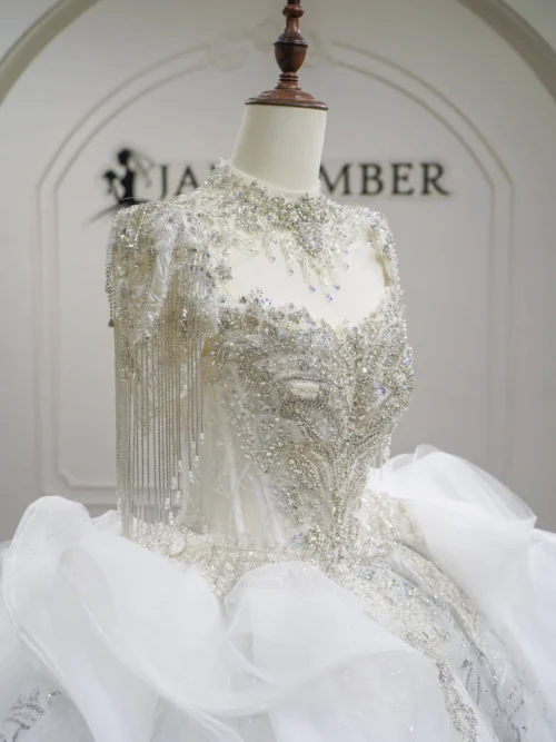 Opulent Ivory Wedding Dress Ball Gown V Neck Glitter Wedding Dress Long Sleeve Embroidery Modern Bridal Gown