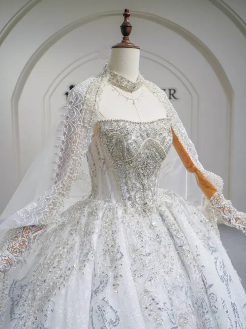 Luxury Ivory Wedding Dress Ball Gown Off Shoulder Sparkly Sequin Wedding Dress Beaded Royal Bridal Gown