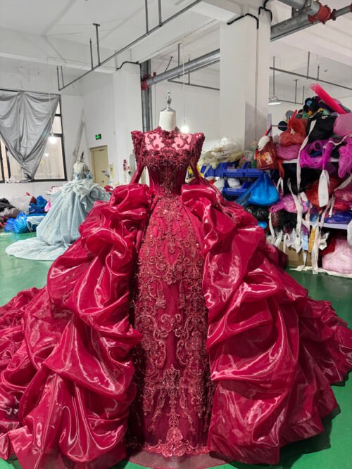 Gorgeous Burgundy Wedding Dress High Neck Beaded Lace Ruffle Tiered Wedding Dress Luxury Cathedral Train Ball Gown Vintage Bridal Gown