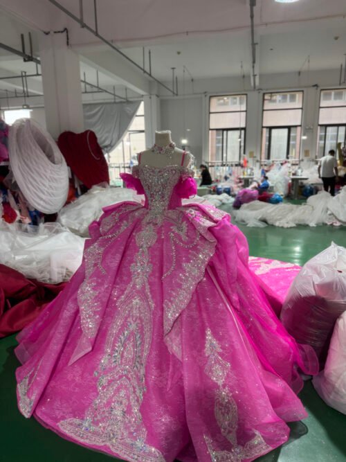 Stunning Hot Pink Quinceanera Dress Silver Sequin Applique Cold Shoulder Quinceanera Dress Fluffy Tulle Ball Gown Birthday Party Gown