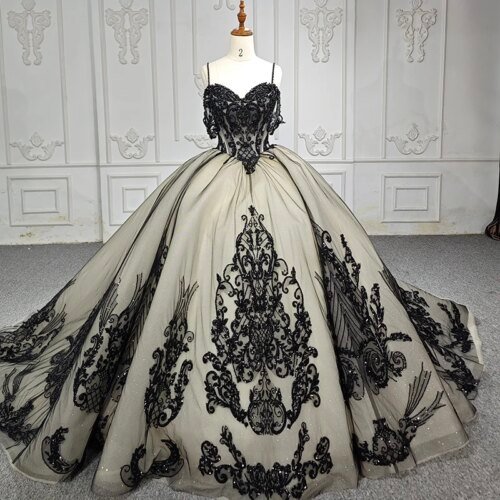 Quinceanera Dresses Princess Evening Dress Embroidery Vestidos De Fiesta