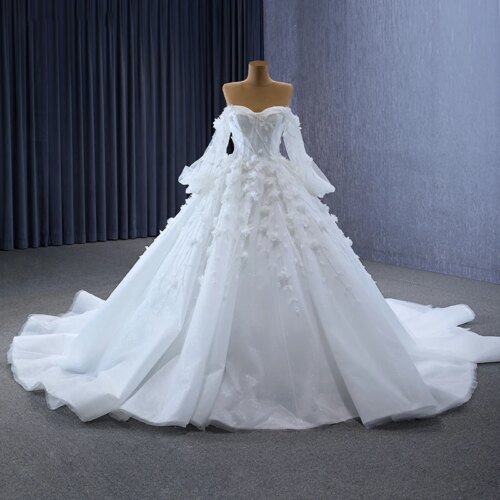 Exquisite First-rate Romantic Wedding Dress Ball Gown Sweetheart Full Sleeves RSM231123 Appliques Lace Up Robe De Mariée